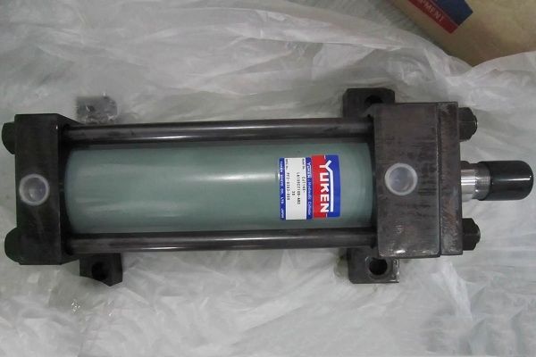 日本油研液壓缸cjt140-fa-80-1500的特點、參數、使用范圍和應用案例